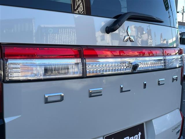 デリカD:5 リフトアップ ルーフラック シートカバー ブルバー オーバーフェンダー ブレーキホールド オートステップ 前後ドライブレコーダー 全方位カメラ ETC 運転席パワーシート 前席シートヒーター(31枚目)