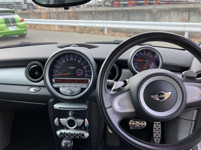 クーパー JCWパッケージ/JCWエアロKIT/JCWスカッフプレート/REMUSマフラー/ARC車高調/JARCタワーバー/社外エアクリーナー(15枚目)