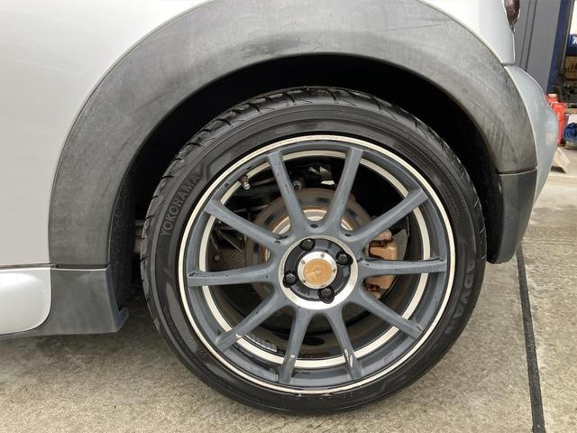クーパー JCWパッケージ/JCWエアロKIT/JCWスカッフプレート/REMUSマフラー/ARC車高調/JARCタワーバー/社外エアクリーナー(20枚目)
