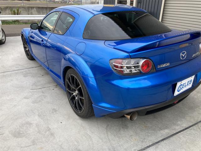 ＲＸ－８ タイプＳ　６速マニュアル　社外マフラー（ＢｅＦｒｅｅ）　車高調　１８ｉｎアルミホイール（ｗｅｄｓ）　社外ナビ　レザーシート　ＥＴＣ　オートエアコン　　運転席パワーシート　ＢＯＳＥサウンド　キーレスエントリー（9枚目）