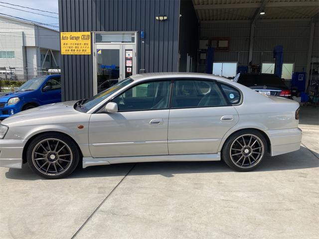 レガシィＢ４ ＲＳＫ　５速マニュアル　ツインターボ車　エアコン　アルミホイール　ｍｏｍｏステアリング　社外マフラー　パワーウィンドウ　４ＷＤ　キーレス　ＨＩＤヘッドライト　修復暦無し（17枚目）