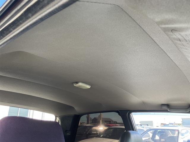 スターレット 　マニュアル４速→５速乗せ替え　２ＷＤ　社外マフラー　社外ハンドル　ＴＲＤシフトノブ　ＢＲＩＤＥシート　ＪＩＣ車高調　ブレーキラインメッシュホース　社外フロントメンバーバー　ＴＲＤ　ＬＳＤ（12枚目）