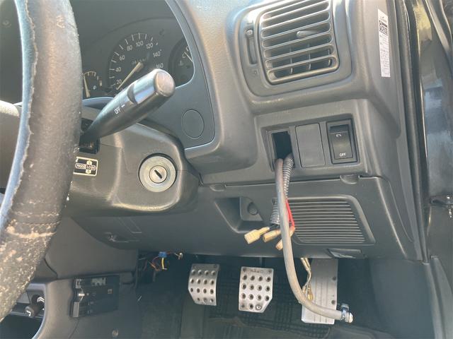 スターレット 　マニュアル４速→５速乗せ替え　２ＷＤ　社外マフラー　社外ハンドル　ＴＲＤシフトノブ　ＢＲＩＤＥシート　ＪＩＣ車高調　ブレーキラインメッシュホース　社外フロントメンバーバー　ＴＲＤ　ＬＳＤ（26枚目）