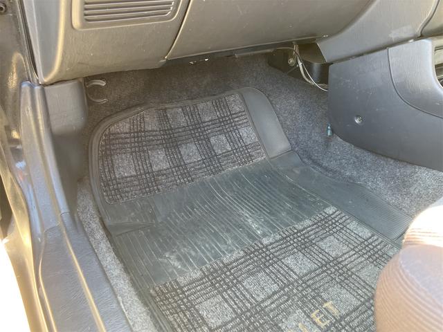 スターレット 　マニュアル４速→５速乗せ替え　２ＷＤ　社外マフラー　社外ハンドル　ＴＲＤシフトノブ　ＢＲＩＤＥシート　ＪＩＣ車高調　ブレーキラインメッシュホース　社外フロントメンバーバー　ＴＲＤ　ＬＳＤ（40枚目）