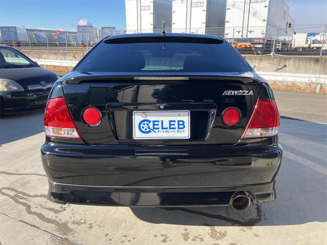 アルテッツァ ＡＳ２００　Ｚエディション　ＦＡＴ　エアバック　パワステアリング　パワーウィンドウ　社外モニター　社外ホイール　社外マフラー　ＨＫＳ車高調　ＥＴＣ　ドラレコ前後（3枚目）