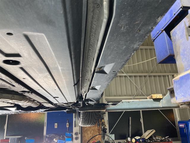 アルテッツァ ＡＳ２００　Ｚエディション　ＦＡＴ　エアバック　パワステアリング　パワーウィンドウ　社外モニター　社外ホイール　社外マフラー　ＨＫＳ車高調　ＥＴＣ　ドラレコ前後（40枚目）