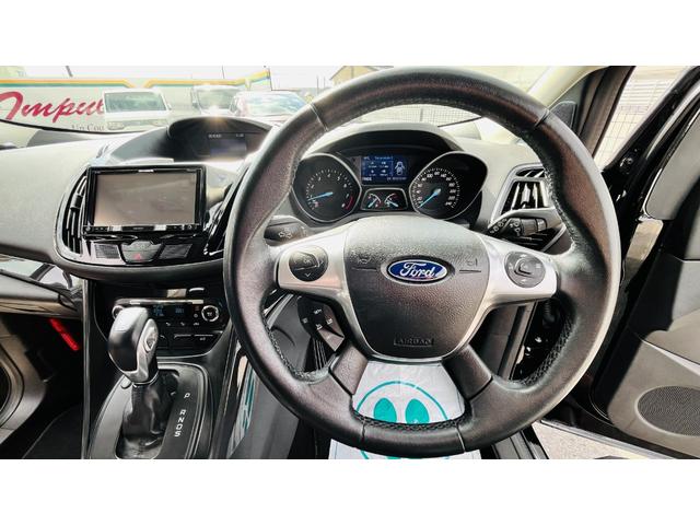 FORD KUGA TITANIUM