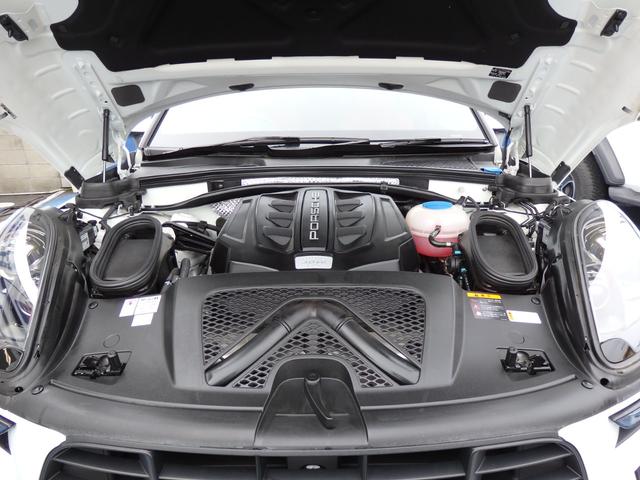 マカンGTS 4WD 純正HDDナビ HID 衝突軽減ブレーキ レザーシート 純正20AW サンルーフ パドルシフト ETC(25枚目)