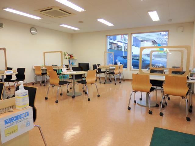 マツダ フレアワゴンカスタムスタイル ハイブリッドXT レーンキープ