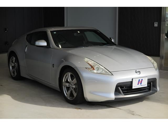 フェアレディＺ ベースグレード　６速マニュアル　純正メモリーナビ　ＨＩＤライト　ニスモタワーバー　インテリキー（42枚目）