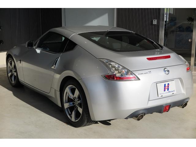 フェアレディＺ ベースグレード　６速マニュアル　純正メモリーナビ　ＨＩＤライト　ニスモタワーバー　インテリキー（43枚目）