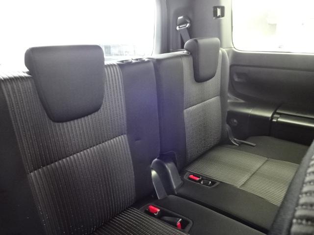 ヴォクシー ＺＳ　煌　エンジンスターター　アイドリングストップ　レーンキープ　クルーズコントロール　衝突被害軽減ブレーキ　フロント熱線　オートハイビーム　フォグランプ　エンジンスターター　両側パワースライドドア　ＥＴＣ（28枚目）