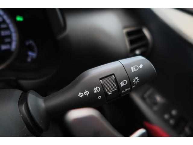 ＮＸ ＮＸ３００　Ｆスポーツ　ヒーテッドドアミラー　アイドリングストップ　オートホールド　パワーリアゲート　シートヒーター＆クーラー　ステアリングヒーター　レーンキープ　オートライトフォグ　オートハイビーム　ドラレコ前後　イモビ（16枚目）