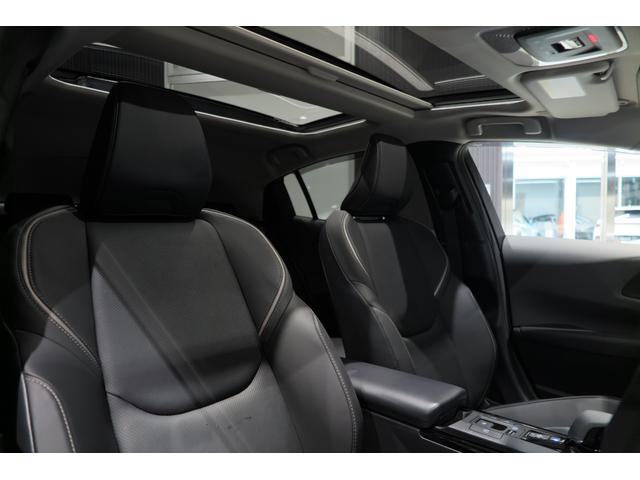 プリウス Ｚ　４ＷＤドライレコ前後　ステアリングヒーター　シートヒーター＆クーラー　ヒーテッドドアミラー　パワーバックドア　アラウンドビューモニター　オートハイビーム　レーンキープ　プッシュスタート　ＦＲソナー（36枚目）