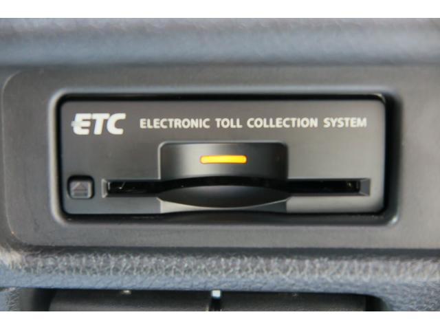 エクストレイル ２０Ｘｔ　エマージェンシーブレーキパッケージ　プッシュスタート　オートライトフォグ　パワーバックドア　ステアリングリモコン　クルーズコントロール　カプロンシート　ブラインドスポットモニター　アラウンドビューモニター　フロント・リアソナー（15枚目）