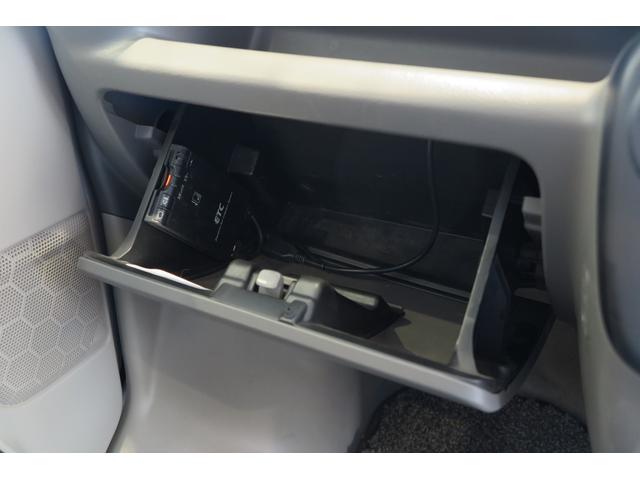 クリッパーバン ＧＸ　ヒーテッドドアミラー　分割可動式リヤシート　サイドバイザー　衝突被害軽減ブレーキ　ドラレコ　オートエアコン　ＡＢＳ　ＥＴＣ（26枚目）