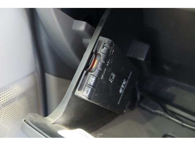 クリッパーバン ＧＸ　ヒーテッドドアミラー　分割可動式リヤシート　サイドバイザー　衝突被害軽減ブレーキ　ドラレコ　オートエアコン　ＡＢＳ　ＥＴＣ（27枚目）