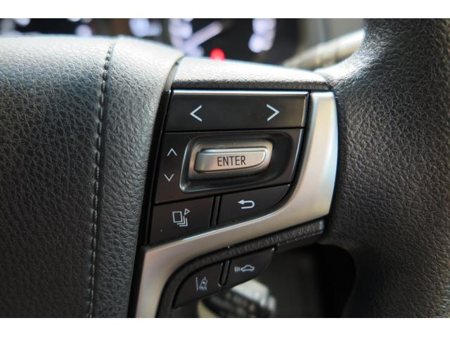 ランドクルーザープラド ＴＸ　ワンオーナー　クルーズコントロール　ヘッドライトウォッシャー　ＦＲパーキングソナー　プッシュスタート　レーンキープ　オートライトフォグ　ステアリングリモコン　衝突被害軽減ブレーキ　バックカメラ（9枚目）