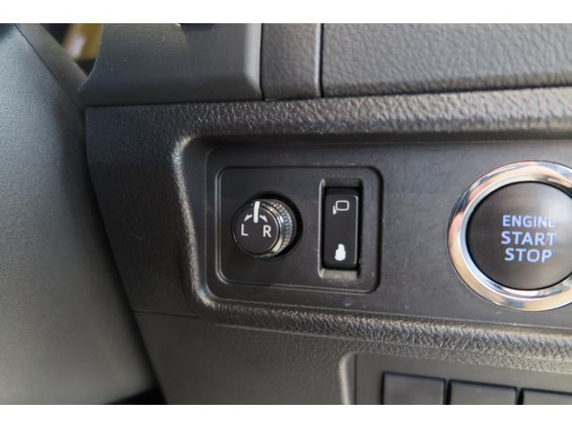 ランドクルーザープラド ＴＸ　ワンオーナー　クルーズコントロール　ヘッドライトウォッシャー　ＦＲパーキングソナー　プッシュスタート　レーンキープ　オートライトフォグ　ステアリングリモコン　衝突被害軽減ブレーキ　バックカメラ（16枚目）