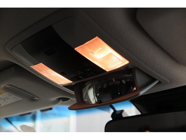 ランドクルーザープラド ＴＸ　ワンオーナー　クルーズコントロール　ヘッドライトウォッシャー　ＦＲパーキングソナー　プッシュスタート　レーンキープ　オートライトフォグ　ステアリングリモコン　衝突被害軽減ブレーキ　バックカメラ（22枚目）