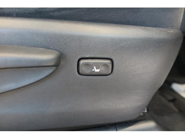 ランドクルーザープラド ＴＸ　ワンオーナー　クルーズコントロール　ヘッドライトウォッシャー　ＦＲパーキングソナー　プッシュスタート　レーンキープ　オートライトフォグ　ステアリングリモコン　衝突被害軽減ブレーキ　バックカメラ（37枚目）