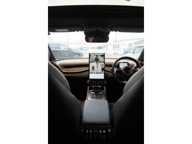 ＡＴＴＯ　３ ベースグレード　ＬＥＤライト　パノラマサンルーフ　旋回タッチスクリーン　パワーシート　アダプティブクルーズコントロール　前席シートヒーター　アラウンドビューモニター　ブラインドスポットモニター（5枚目）