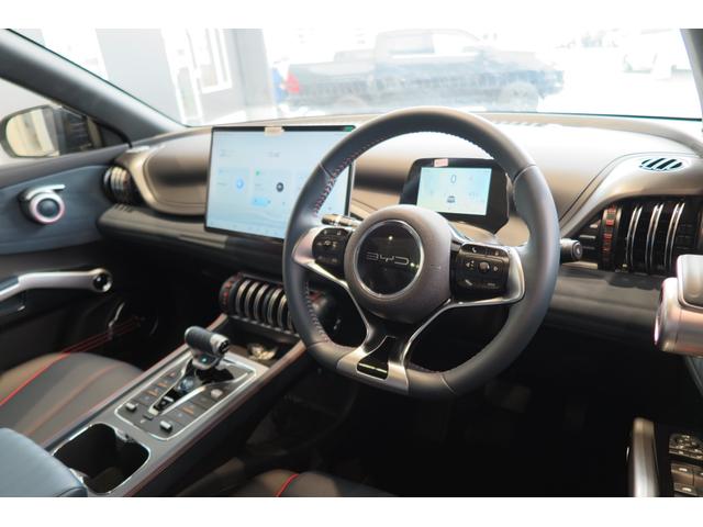 ＡＴＴＯ　３ ベースグレード　ＬＥＤライト　パノラマサンルーフ　旋回タッチスクリーン　パワーシート　アダプティブクルーズコントロール　前席シートヒーター　アラウンドビューモニター　ブラインドスポットモニター（22枚目）