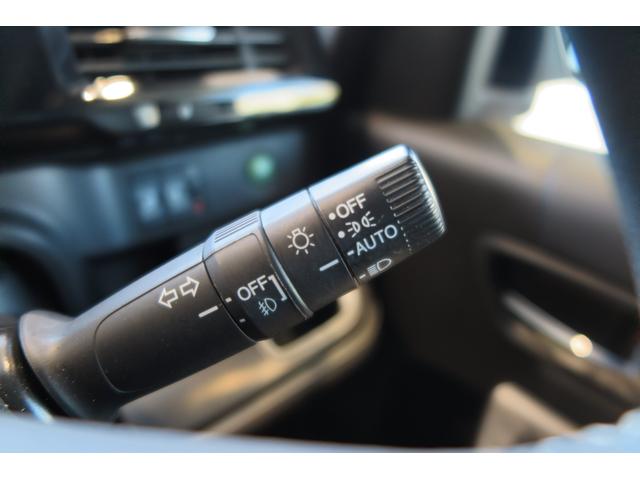 ステップワゴンスパーダ ｅ：ＨＥＶスパーダ　Ｇ・ＥＸ　ホンダセンシング　ＥＴＣ２．０　衝突被害軽減ブレーキ　レーンキープ　アダプティブクルーズコントロール　前席シートヒーター　ヒーテッドドアミラー　ブレーキホールド　ＬＥＤオートライトフォグ　バックカメラ　両側パワスラ（10枚目）