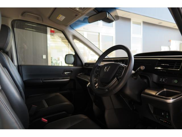 ステップワゴンスパーダ ｅ：ＨＥＶスパーダ　Ｇ・ＥＸ　ホンダセンシング　ＥＴＣ２．０　衝突被害軽減ブレーキ　レーンキープ　アダプティブクルーズコントロール　前席シートヒーター　ヒーテッドドアミラー　ブレーキホールド　ＬＥＤオートライトフォグ　バックカメラ　両側パワスラ（12枚目）