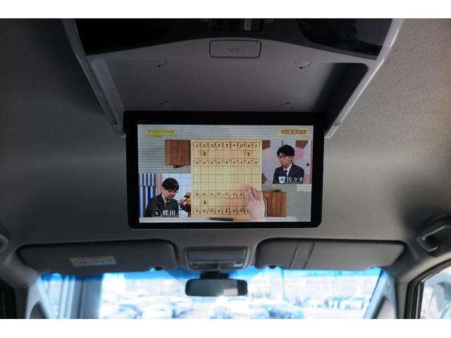 ステップワゴンスパーダ ｅ：ＨＥＶスパーダ　Ｇ・ＥＸ　ホンダセンシング　ＥＴＣ２．０　衝突被害軽減ブレーキ　レーンキープ　アダプティブクルーズコントロール　前席シートヒーター　ヒーテッドドアミラー　ブレーキホールド　ＬＥＤオートライトフォグ　バックカメラ　両側パワスラ（13枚目）