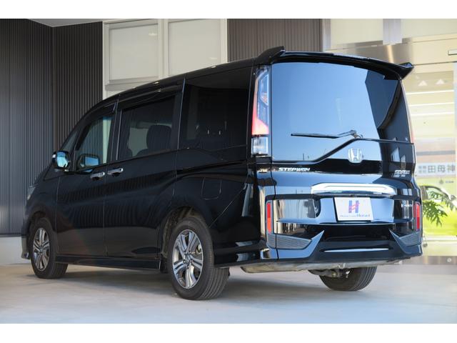 ステップワゴンスパーダ ｅ：ＨＥＶスパーダ　Ｇ・ＥＸ　ホンダセンシング　ＥＴＣ２．０　衝突被害軽減ブレーキ　レーンキープ　アダプティブクルーズコントロール　前席シートヒーター　ヒーテッドドアミラー　ブレーキホールド　ＬＥＤオートライトフォグ　バックカメラ　両側パワスラ（63枚目）