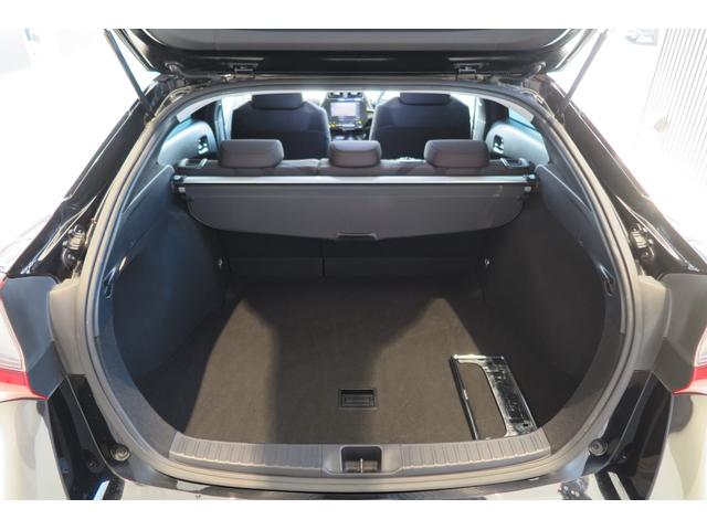 プリウス Ａ　パーキングアシスト　ＦＲソナー　プッシュスタート　ＬＥＤオートライトハイビーム＆フォグ　クルーズコントロール　オートワイパー　ブラインドスポットモニター　ステアリングリモコン　ヘッドアップディスプレイ（11枚目）