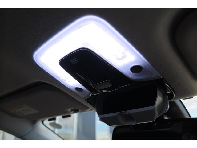 プリウス Ａ　パーキングアシスト　ＦＲソナー　プッシュスタート　ＬＥＤオートライトハイビーム＆フォグ　クルーズコントロール　オートワイパー　ブラインドスポットモニター　ステアリングリモコン　ヘッドアップディスプレイ（13枚目）