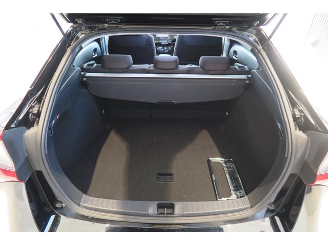 プリウス Ａ　パーキングアシスト　ＦＲソナー　プッシュスタート　ＬＥＤオートライトハイビーム＆フォグ　クルーズコントロール　オートワイパー　ブラインドスポットモニター　ステアリングリモコン　ヘッドアップディスプレイ（52枚目）