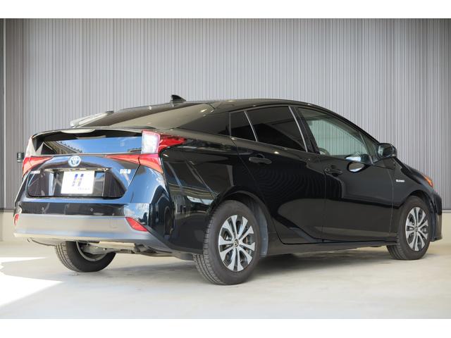 プリウス Ａ　パーキングアシスト　ＦＲソナー　プッシュスタート　ＬＥＤオートライトハイビーム＆フォグ　クルーズコントロール　オートワイパー　ブラインドスポットモニター　ステアリングリモコン　ヘッドアップディスプレイ（70枚目）