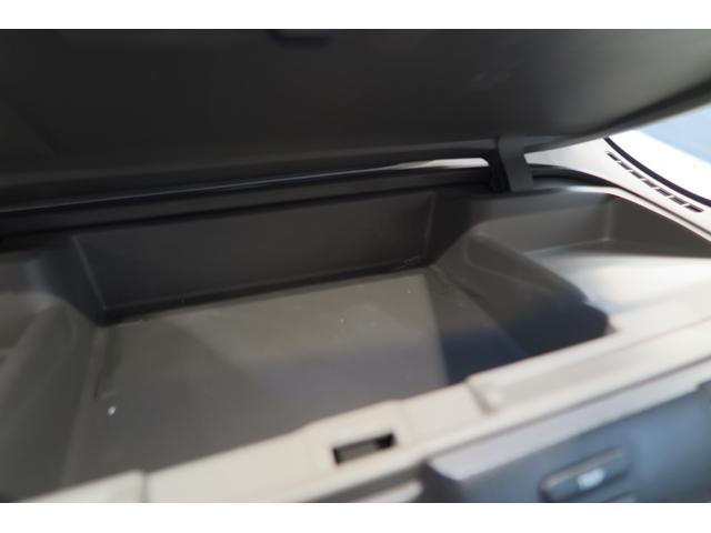 フリードハイブリッド ハイブリッド・Ｇホンダセンシング　木目調パネル　ヒーテッドドアミラー　ステアリモコン　ＬＥＤオートライト　プッシュスタート　ＴＶジャンパー　ホンダセンシング　レーンキープ　ＬＫＡＳ　アダプティブクルーズコントロール　ＥＣＯＮ（24枚目）