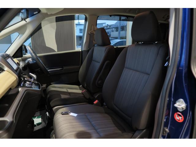 フリードハイブリッド ハイブリッド・Ｇホンダセンシング　木目調パネル　ヒーテッドドアミラー　ステアリモコン　ＬＥＤオートライト　プッシュスタート　ＴＶジャンパー　ホンダセンシング　レーンキープ　ＬＫＡＳ　アダプティブクルーズコントロール　ＥＣＯＮ（38枚目）