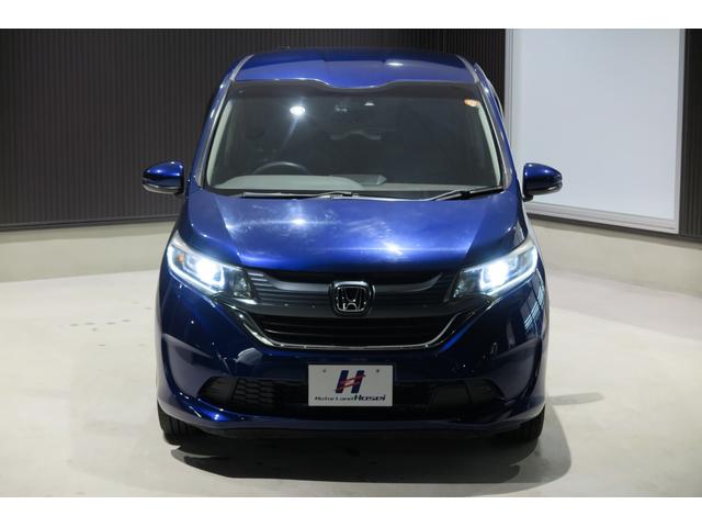 フリードハイブリッド ハイブリッド・Ｇホンダセンシング　木目調パネル　ヒーテッドドアミラー　ステアリモコン　ＬＥＤオートライト　プッシュスタート　ＴＶジャンパー　ホンダセンシング　レーンキープ　ＬＫＡＳ　アダプティブクルーズコントロール　ＥＣＯＮ（51枚目）