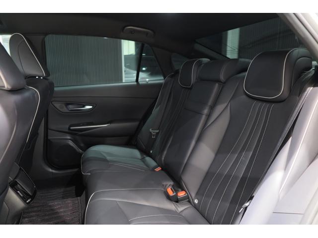 クラウンハイブリッド ＲＳアドバンス　アラウンドビューモニター　ＨＵＤ　ブラインドスポットモニター　ブレーキホールド　ＭＴモード　シートヒーター＆クーラー　ステアリングヒーター　ＬＥＤオートライト＆ハイビームフォグ　ＥＶモード（48枚目）