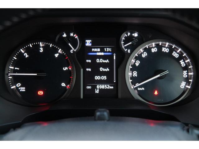 �j�����[�^�[