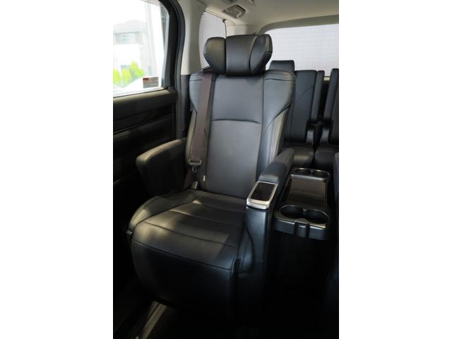 ヴェルファイア 2.5Z Gエディション ダブルサンルーフ レザーシート フリップダウンモニター(16枚目)