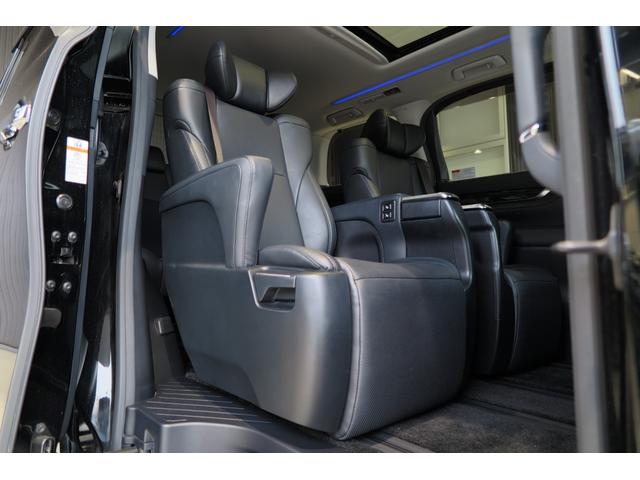 ヴェルファイア 2.5Z Gエディション ダブルサンルーフ レザーシート フリップダウンモニター(21枚目)