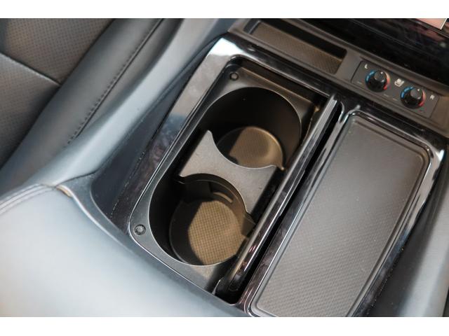 ヴェルファイア 2.5Z Gエディション ダブルサンルーフ レザーシート フリップダウンモニター(27枚目)