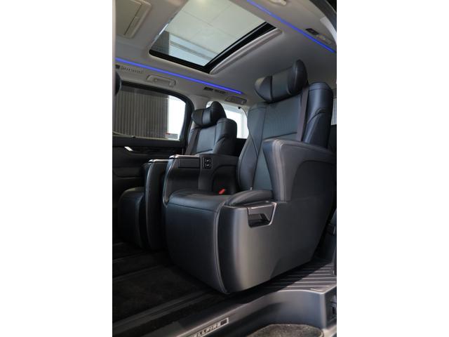 ヴェルファイア 2.5Z Gエディション ダブルサンルーフ レザーシート フリップダウンモニター(56枚目)