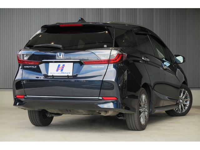 シャトル ハイブリッドZ ホンダセンシング ドラレコ前後 レーンキープ シートヒーター アダプティブクルーズコントロール ECON ヒーテッドドアミラー パドルシフト TVジャンパー 衝突被害軽減ブレーキ バックカメラ ETC イモビライザー(2枚目)