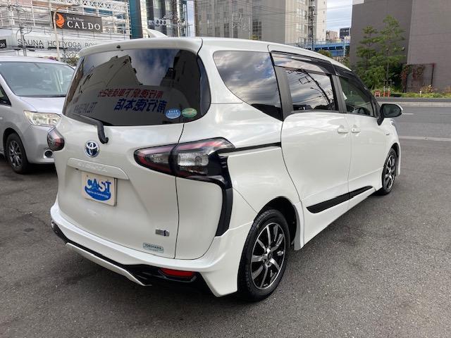 シエンタ ハイブリッドＧ　モデリスタエアロ　純正メモリーナビ　両側自動ドア　トヨタセーフティセンス　レーンアシスト　１オーナー　バックモニター　ＬＥＤライト　ドライブレコーダー　ＥＴＣ　横滑り防止　スマートキー　フォグ（3枚目）