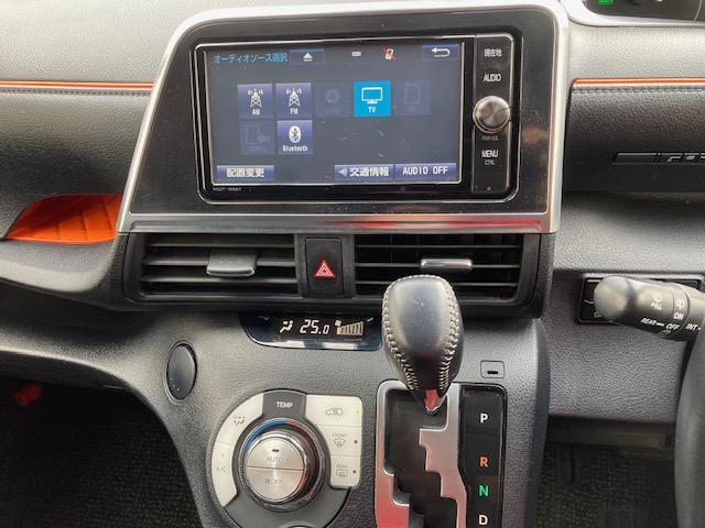 シエンタ ハイブリッドＧ　モデリスタエアロ　純正メモリーナビ　両側自動ドア　トヨタセーフティセンス　レーンアシスト　１オーナー　バックモニター　ＬＥＤライト　ドライブレコーダー　ＥＴＣ　横滑り防止　スマートキー　フォグ（7枚目）