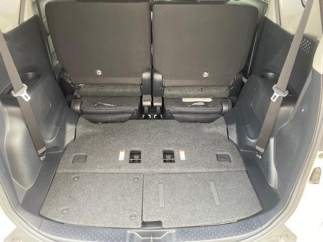 シエンタ ハイブリッドＧ　モデリスタエアロ　純正メモリーナビ　両側自動ドア　トヨタセーフティセンス　レーンアシスト　１オーナー　バックモニター　ＬＥＤライト　ドライブレコーダー　ＥＴＣ　横滑り防止　スマートキー　フォグ（18枚目）