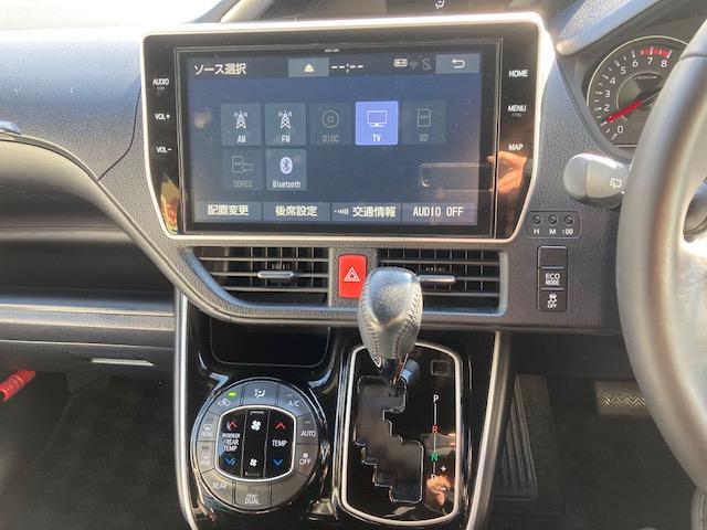 ヴォクシー ＺＳ　煌　純正ＢＩＧメモリーナビ　フリップダウンモニター　トヨタセーフティセンス　両側自動ドア　クルーズコントロール　バックモニター　７人乗り　純正エアロ　ドライブレコーダー　ＬＥＤライト　ウィンカーミラー（7枚目）