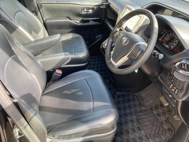 ヴォクシー ＺＳ　煌　純正ＢＩＧメモリーナビ　フリップダウンモニター　トヨタセーフティセンス　両側自動ドア　クルーズコントロール　バックモニター　７人乗り　純正エアロ　ドライブレコーダー　ＬＥＤライト　ウィンカーミラー（13枚目）